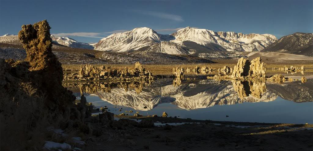 IMAGE: http://i193.photobucket.com/albums/z211/jon1937/MonoLakeDawnPano.jpg
