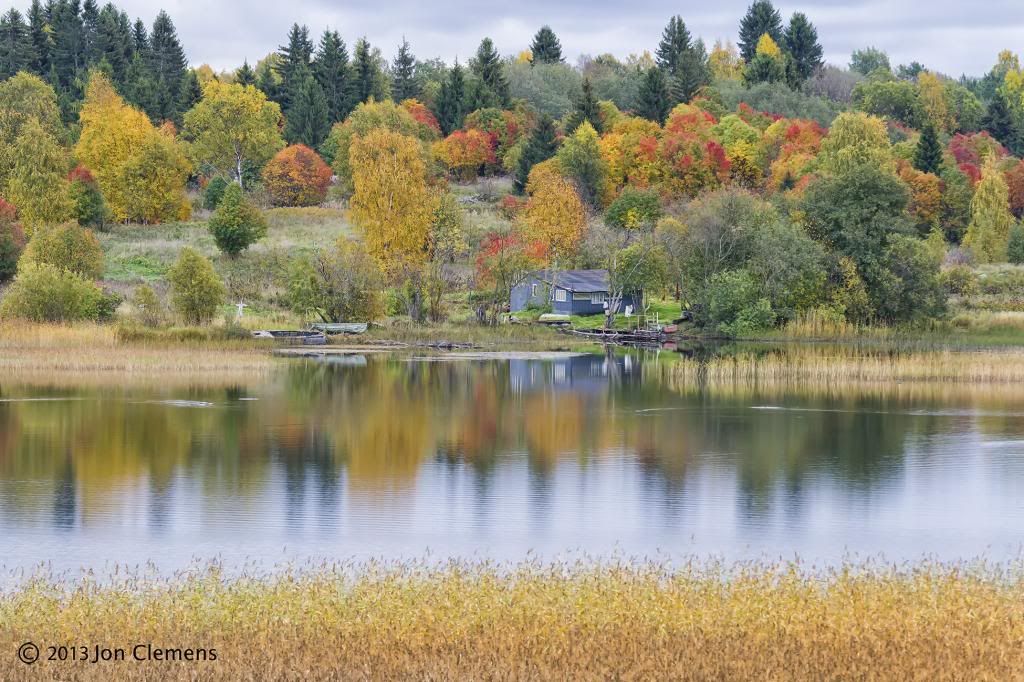 IMAGE: http://i193.photobucket.com/albums/z211/jon1937/Russia/River2.jpg
