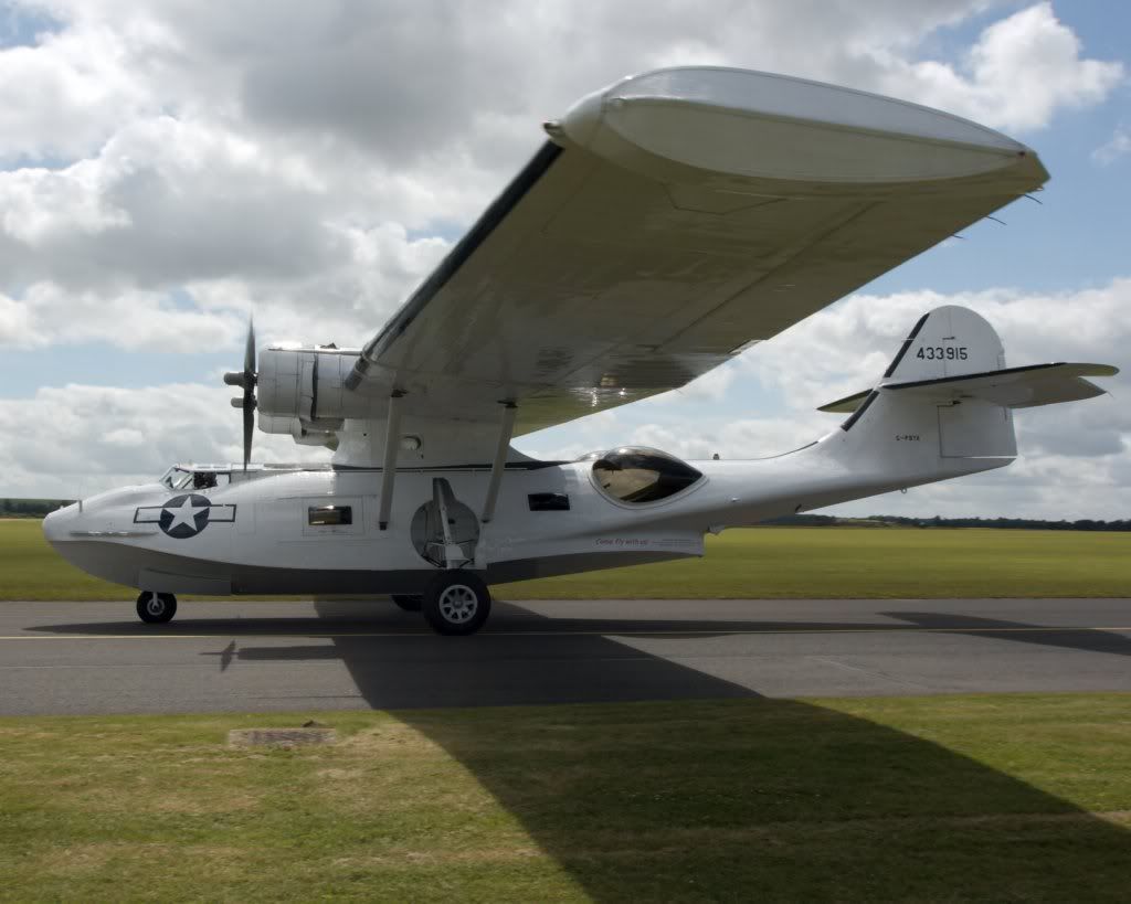 IMAGE: http://i193.photobucket.com/albums/z237/damunn42/Catalina.jpg