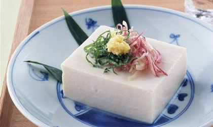 typical hsd hiyayakko Makanan Cemilan Khas Dari Jepang