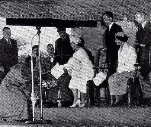 Pg28-1, The Royal Tour of Rhodesia 1953