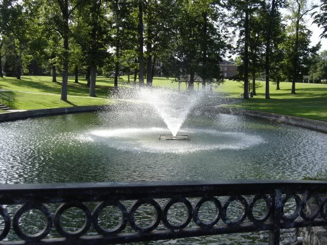 fountain.jpg