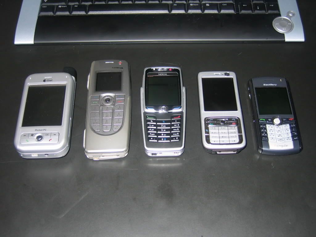 Phones001.jpg