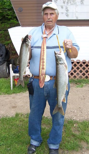 2010fishing029.jpg