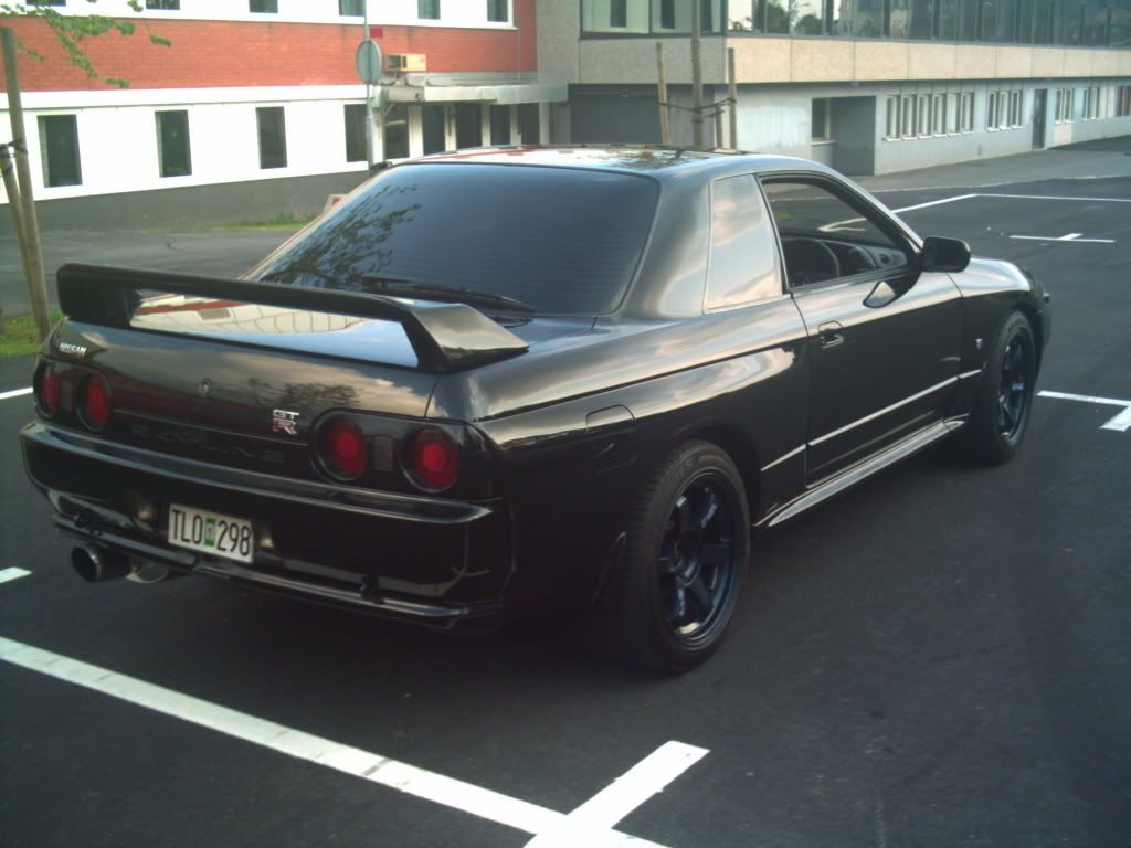 http://i193.photobucket.com/albums/z31/Aerodynamik/PICT0165.jpg