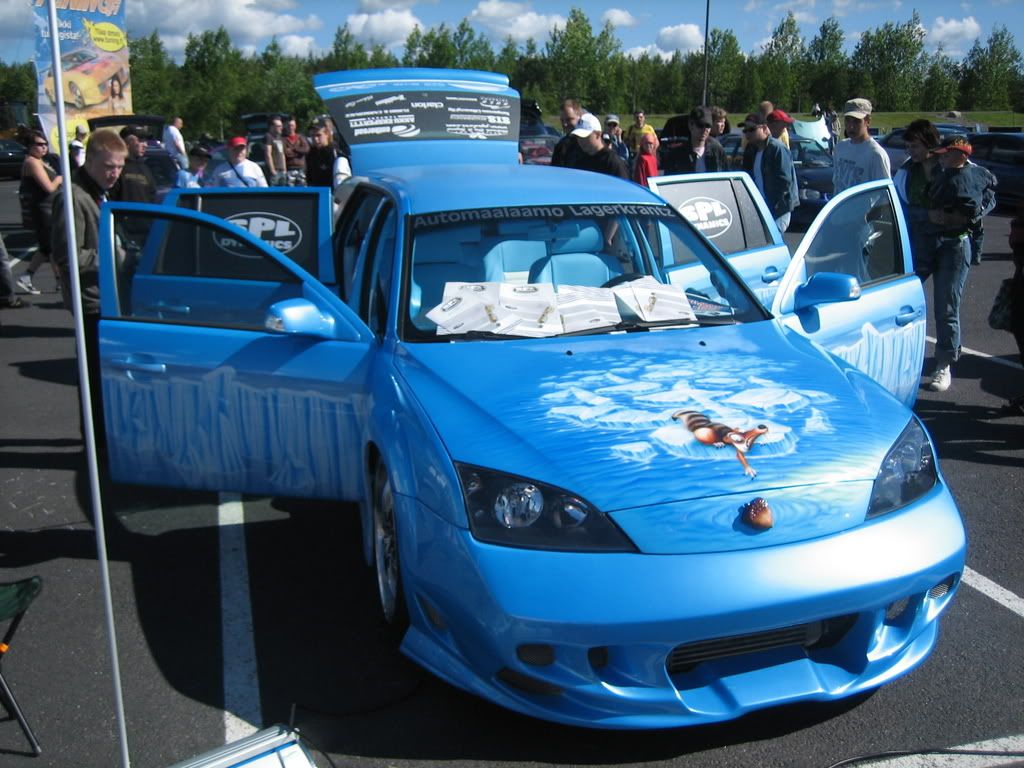 Obrázok “http://i193.photobucket.com/albums/z72/beamto_meadows/Miljoona%20Tuning%20Car%20Show%202007/tuuri_30.jpg” sa nedá zobraziť, pretože obsahuje chyby.