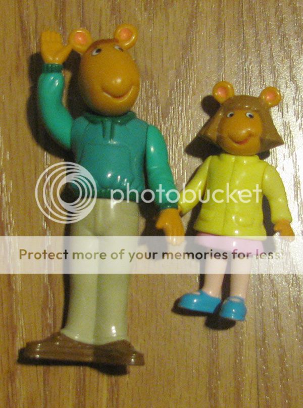 Arthur The Aardvark Dad and Sister Toy PVC Figure 1996 Hasbro 5" and 3" Cute