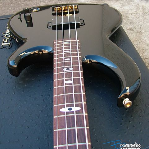 Aria Pro Ii Sb Black N Gold I Cliff Burton Signature Bass Photo