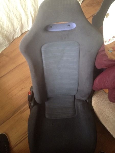 r33 gtr seat twisted? (pics inside) how to fix? | Skyline Owners Forum